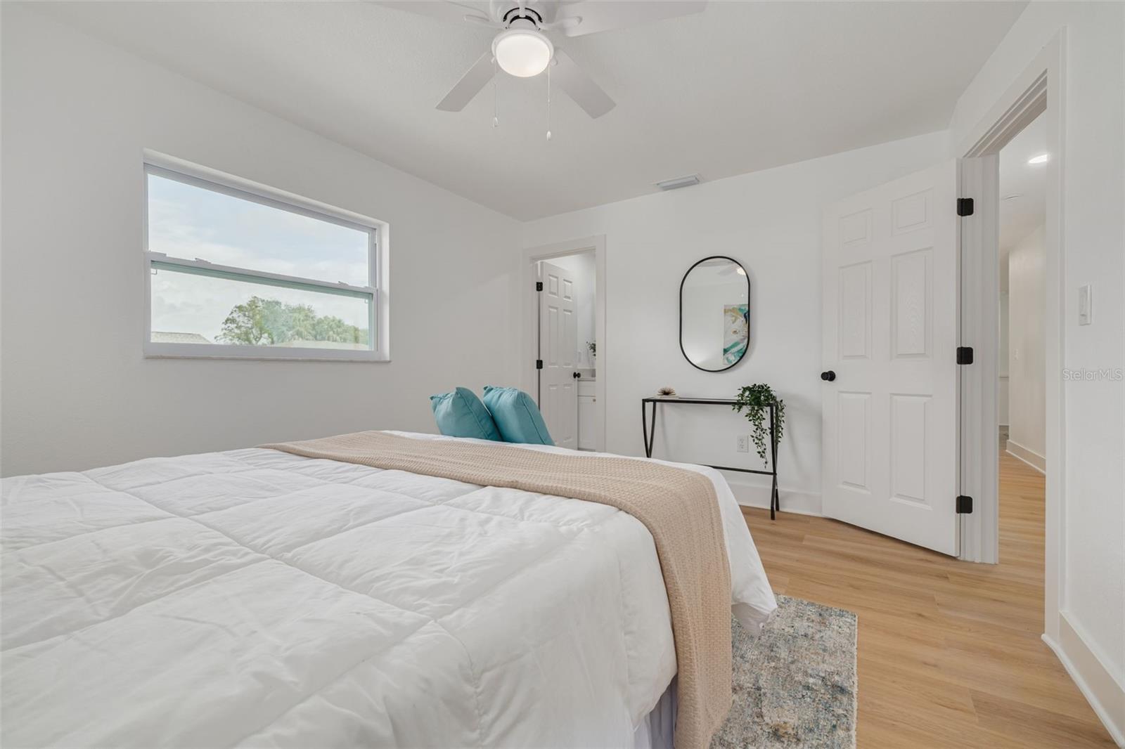 7264 56TH AVE N, ST PETERSBURG, FL, 33709