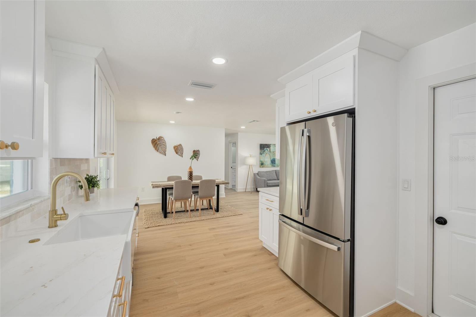 7264 56TH AVE N, ST PETERSBURG, FL, 33709
