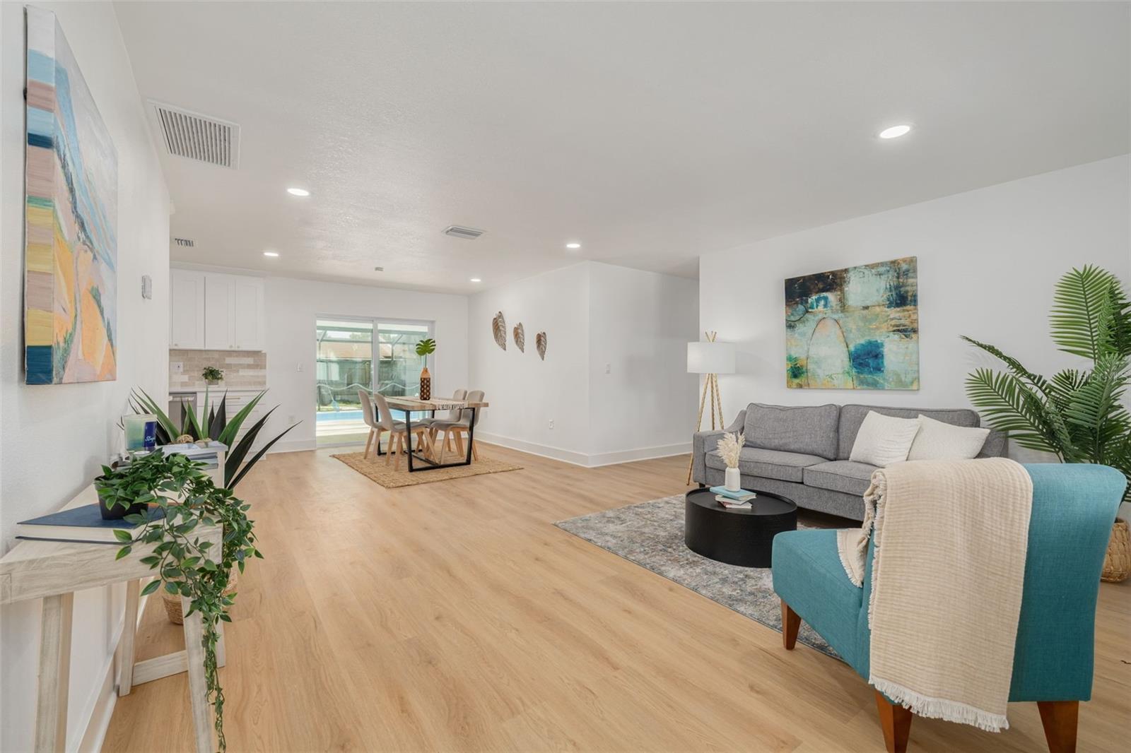 7264 56TH AVE N, ST PETERSBURG, FL, 33709