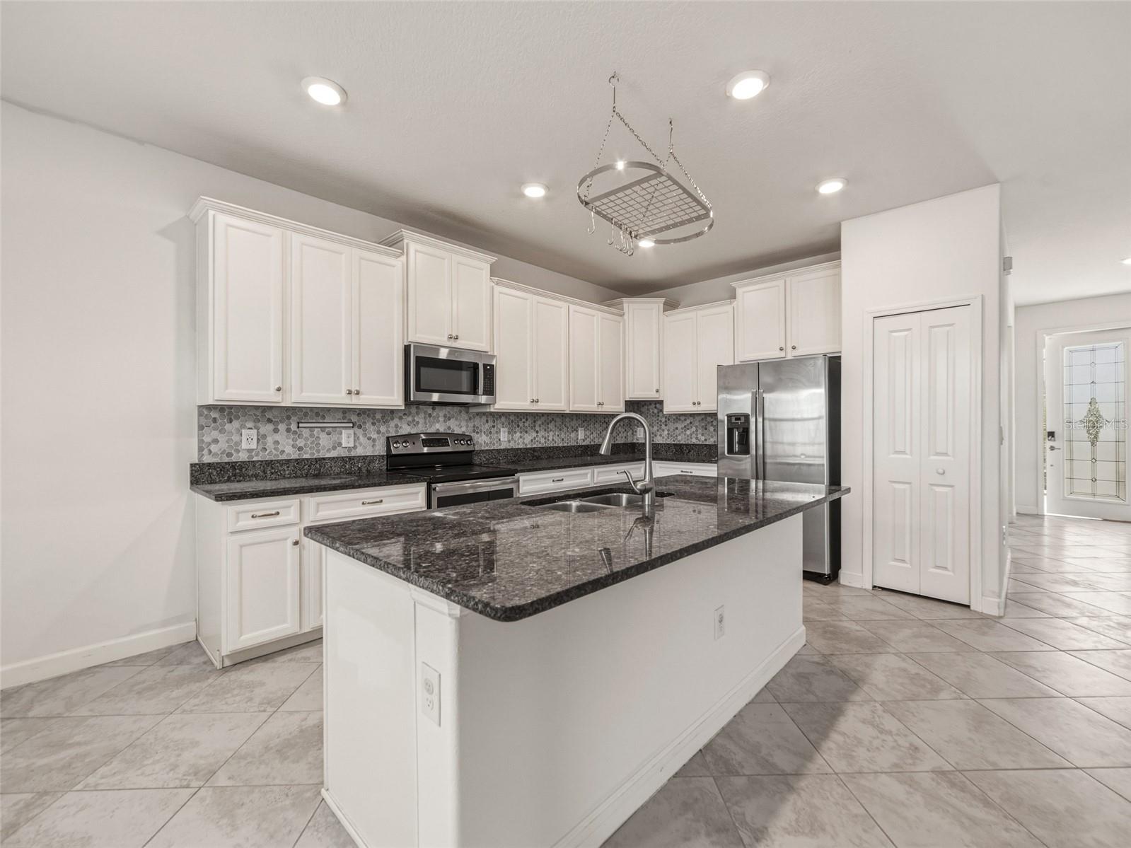 11322 CHILLY WATER CT, RIVERVIEW, FL, 33569