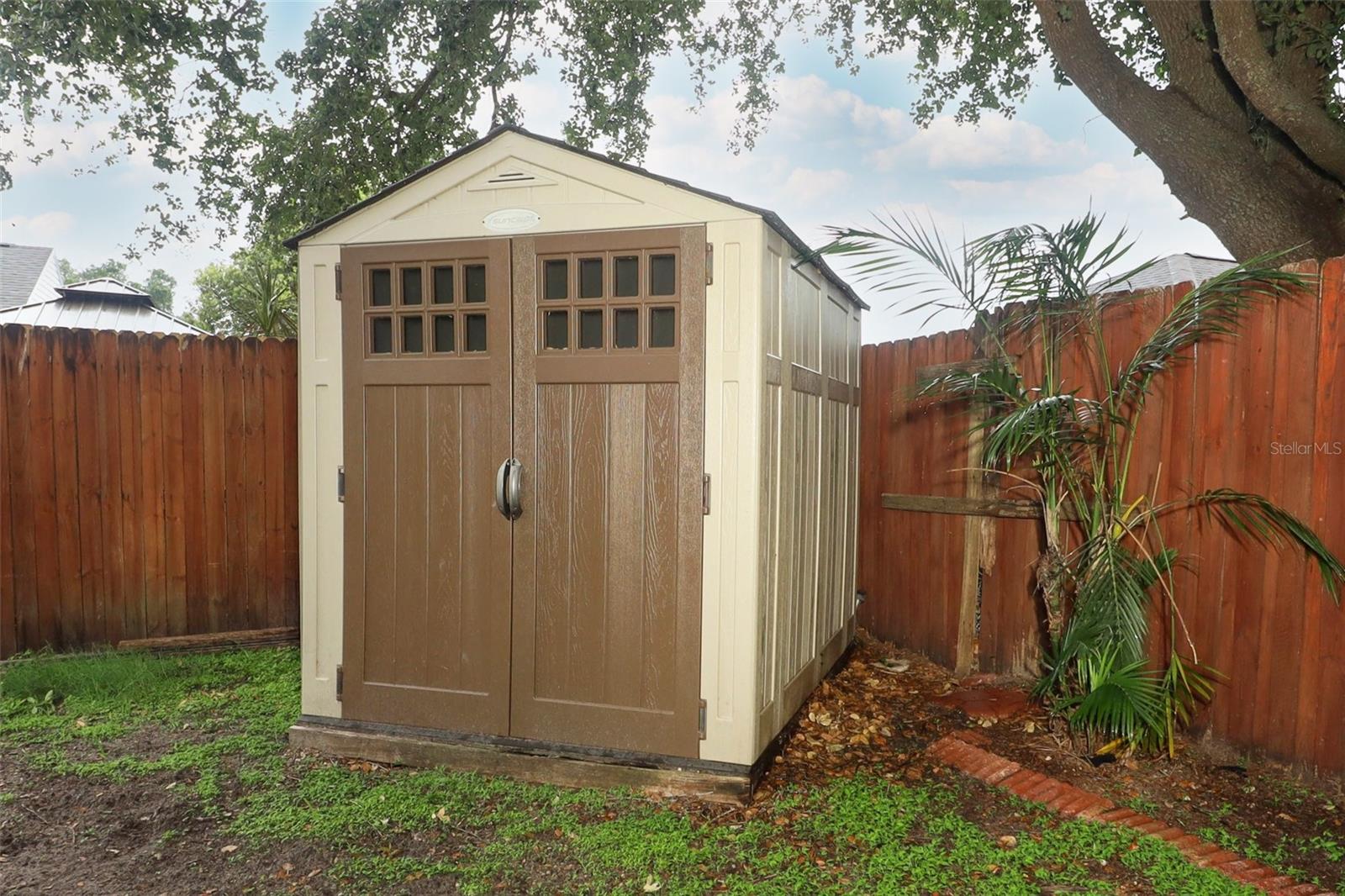 519 BEASLEY CT, ORLANDO, FL, 32807