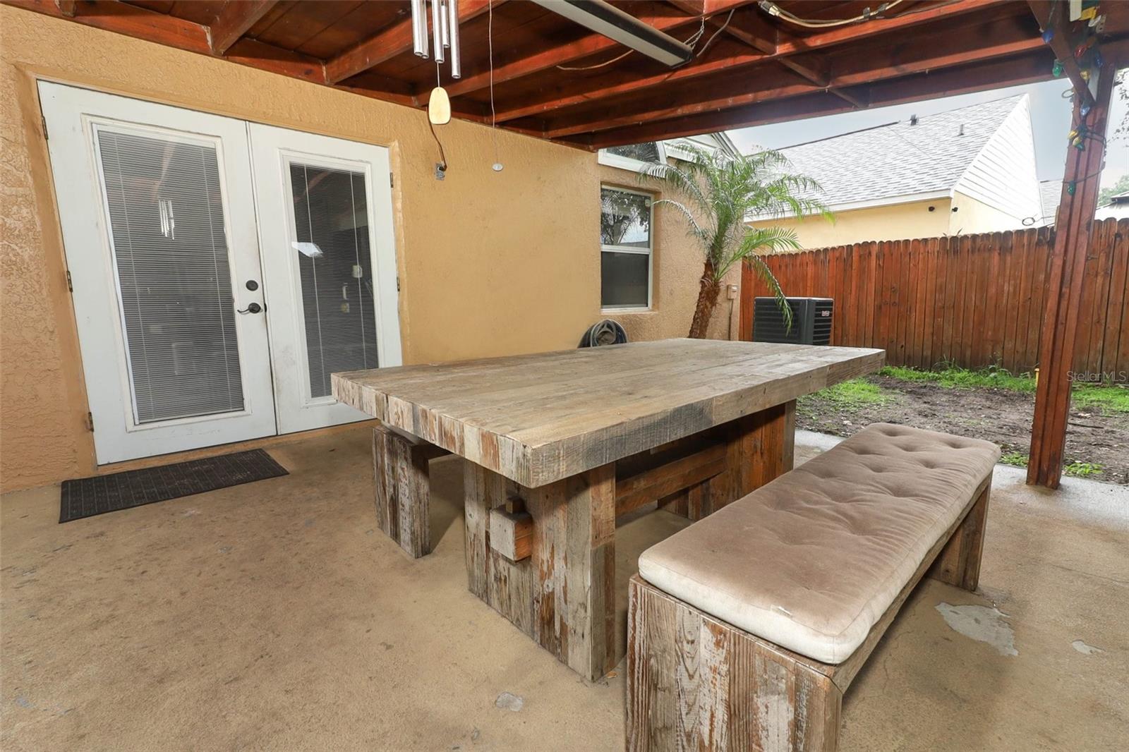 519 BEASLEY CT, ORLANDO, FL, 32807