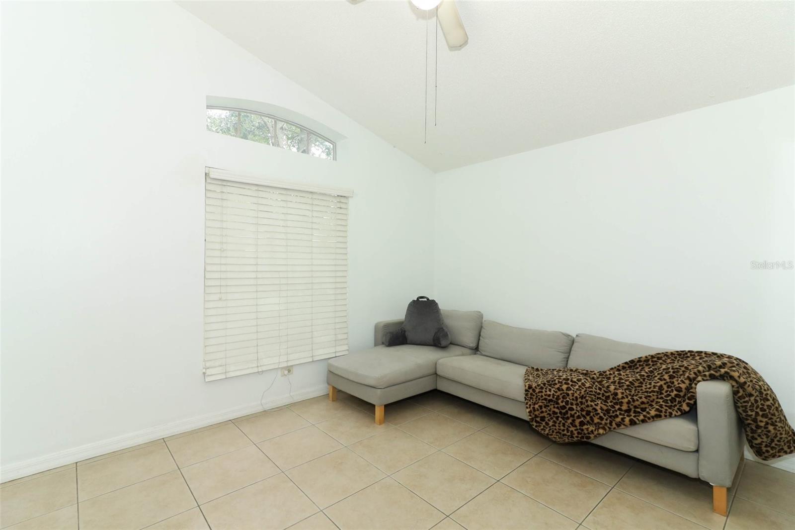 519 BEASLEY CT, ORLANDO, FL, 32807