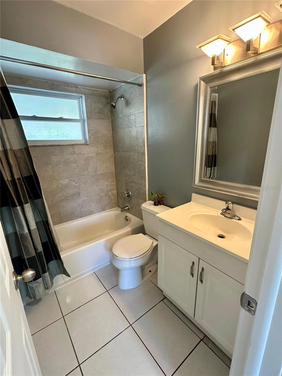 1301 NOLTON WAY, ORLANDO, FL, 32822