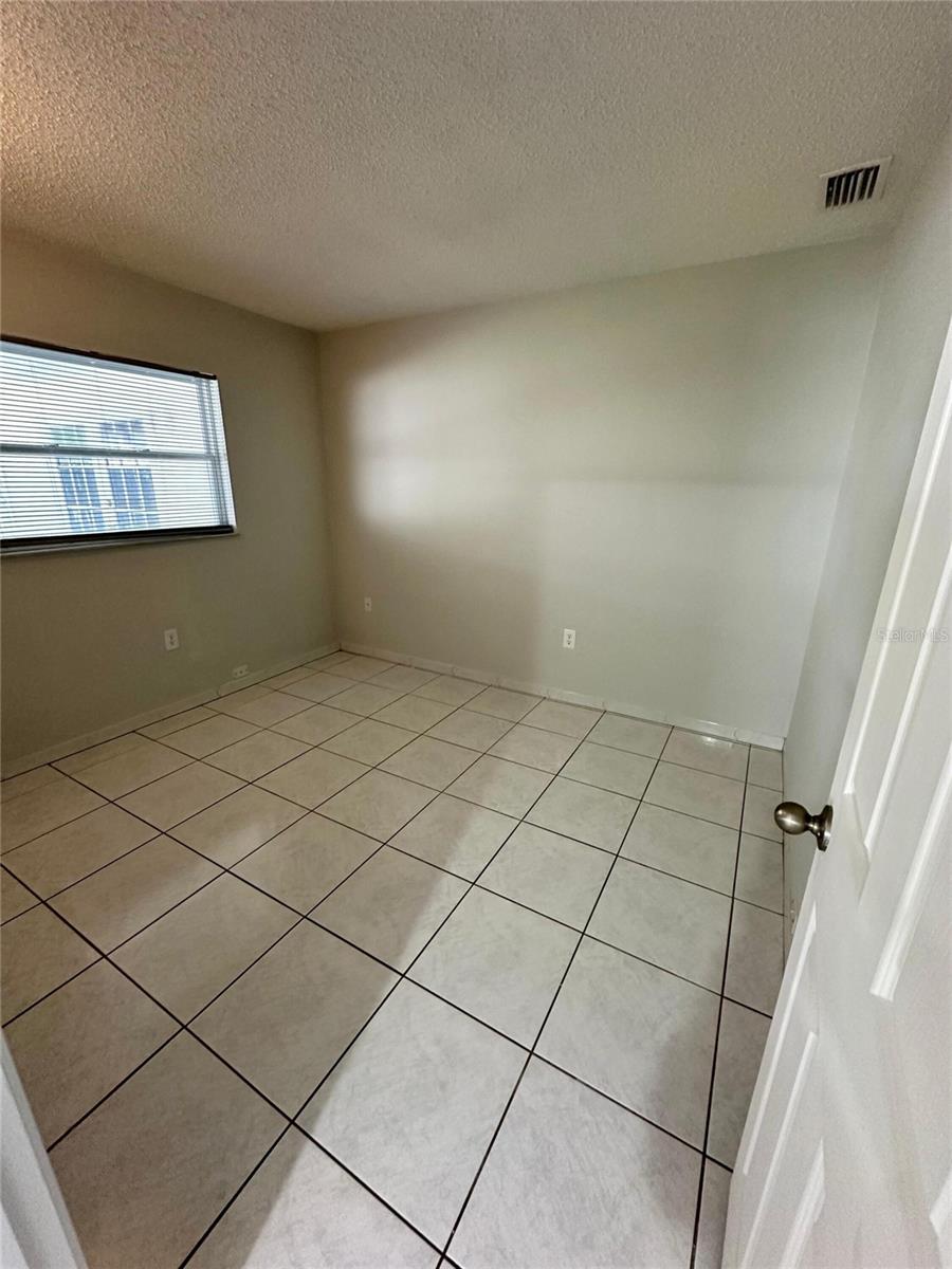 1301 NOLTON WAY, ORLANDO, FL, 32822