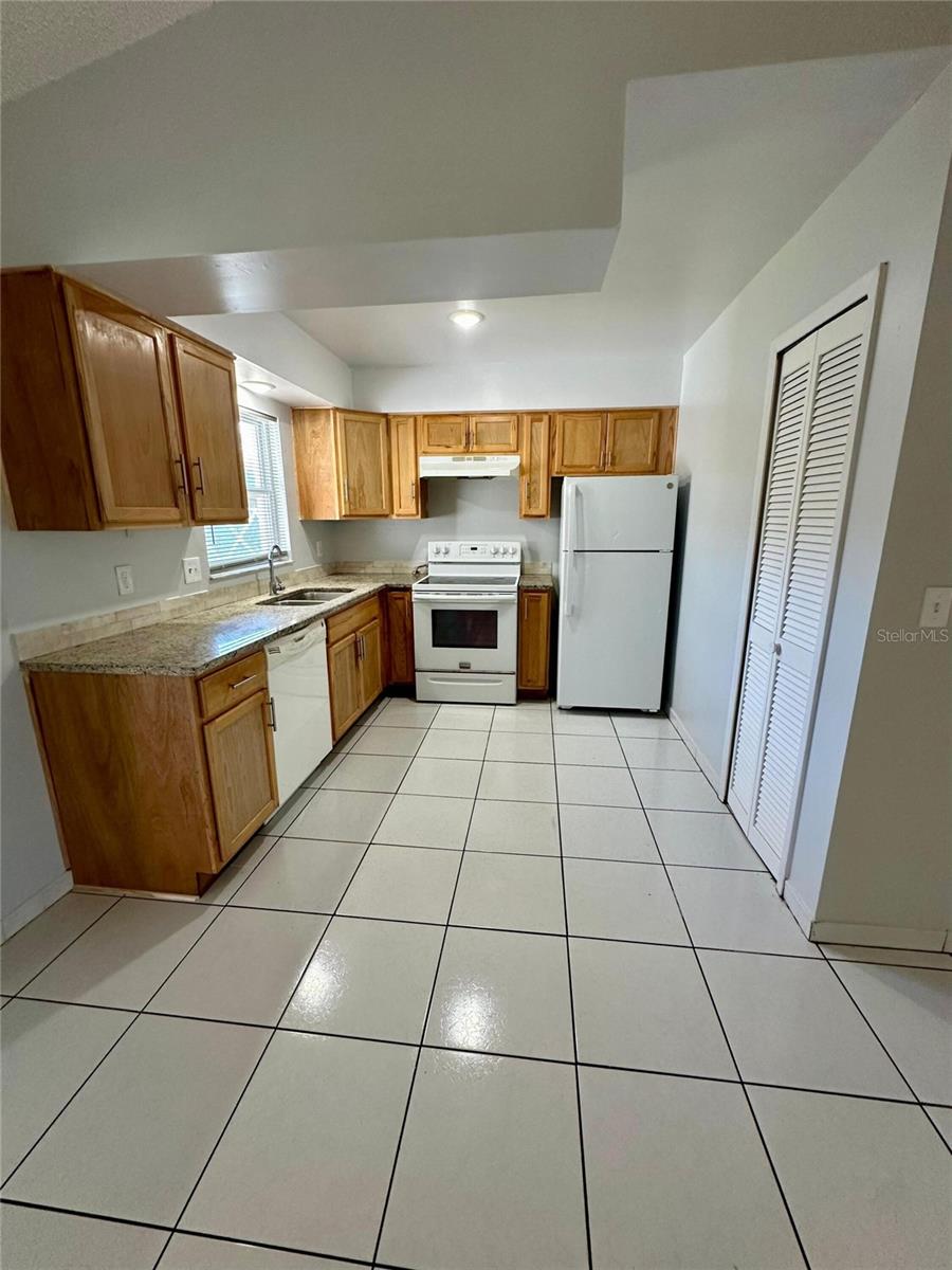 1301 NOLTON WAY, ORLANDO, FL, 32822