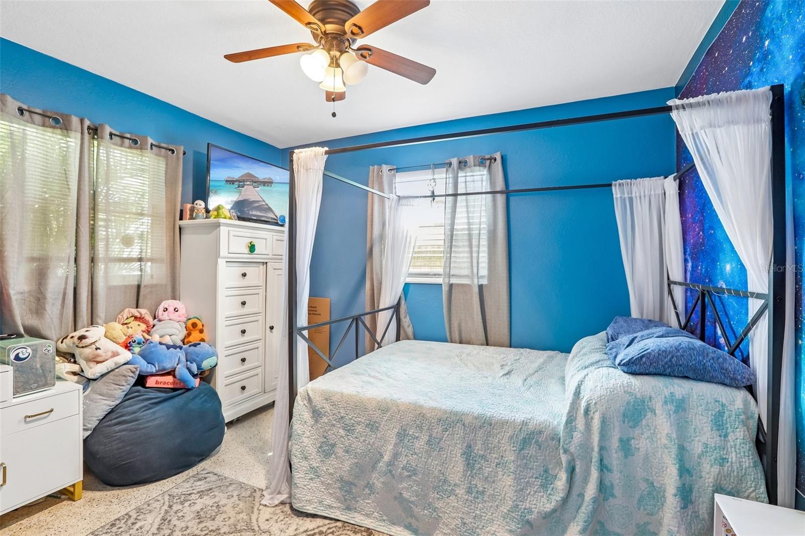 5775 57TH AVE N, ST PETERSBURG, FL, 33709