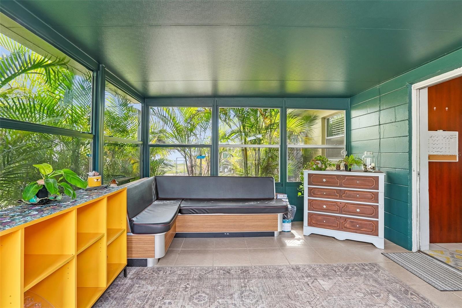 5775 57TH AVE N, ST PETERSBURG, FL, 33709