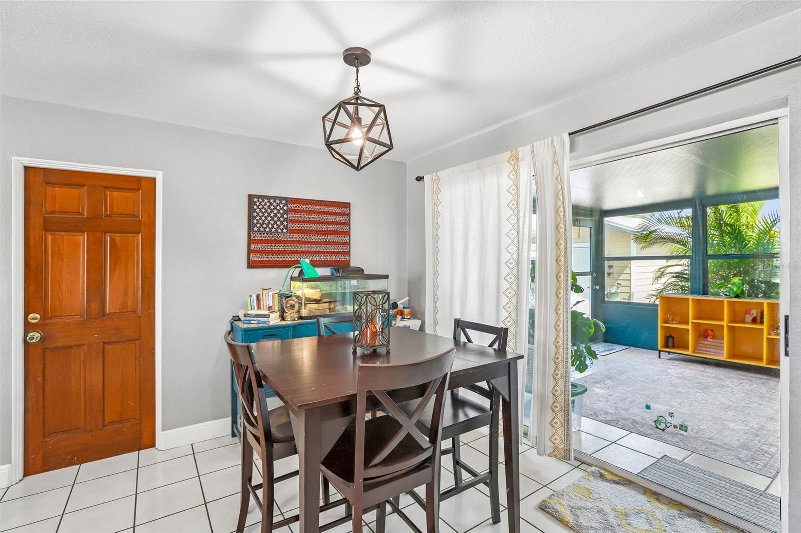 5775 57TH AVE N, ST PETERSBURG, FL, 33709