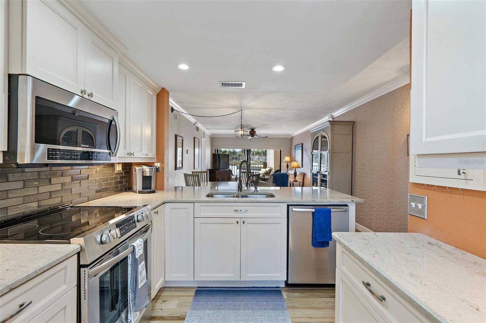 6277 BAHIA DEL MAR BLVD #110, ST PETERSBURG, FL, 33715