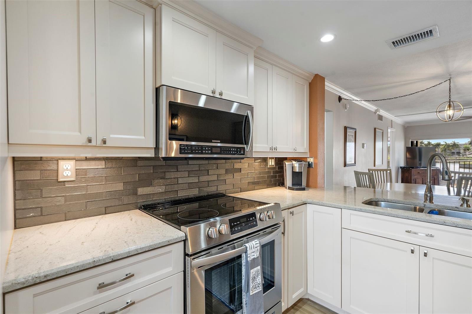 6277 BAHIA DEL MAR BLVD #110, ST PETERSBURG, FL, 33715