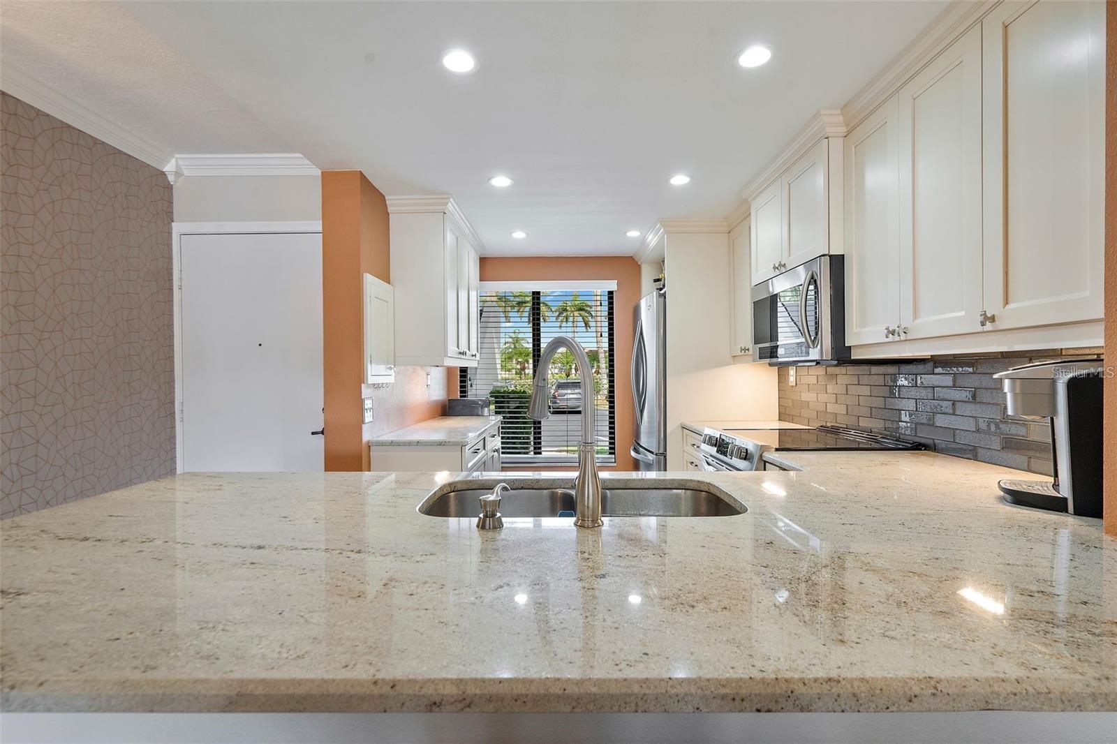 6277 BAHIA DEL MAR BLVD #110, ST PETERSBURG, FL, 33715