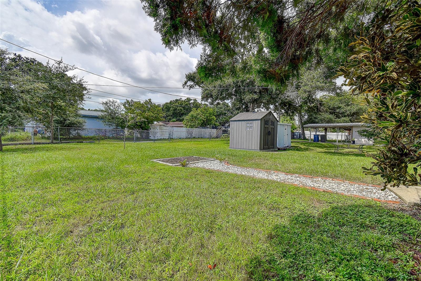 2518 40TH AVE N, ST PETERSBURG, FL, 33710