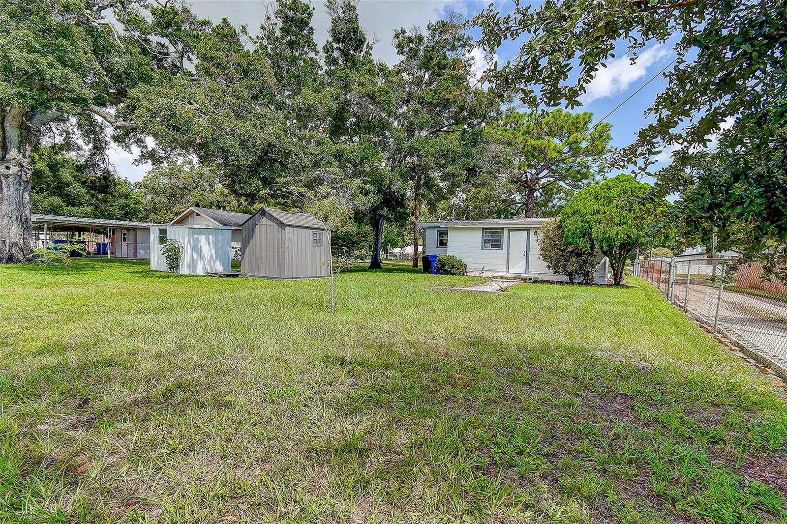 2518 40TH AVE N, ST PETERSBURG, FL, 33710