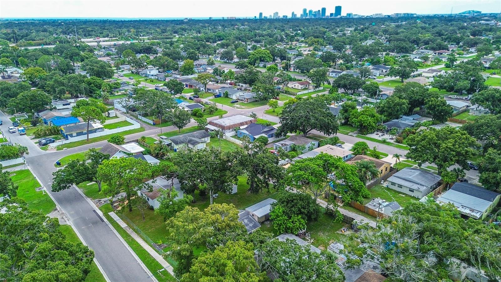 2518 40TH AVE N, ST PETERSBURG, FL, 33710