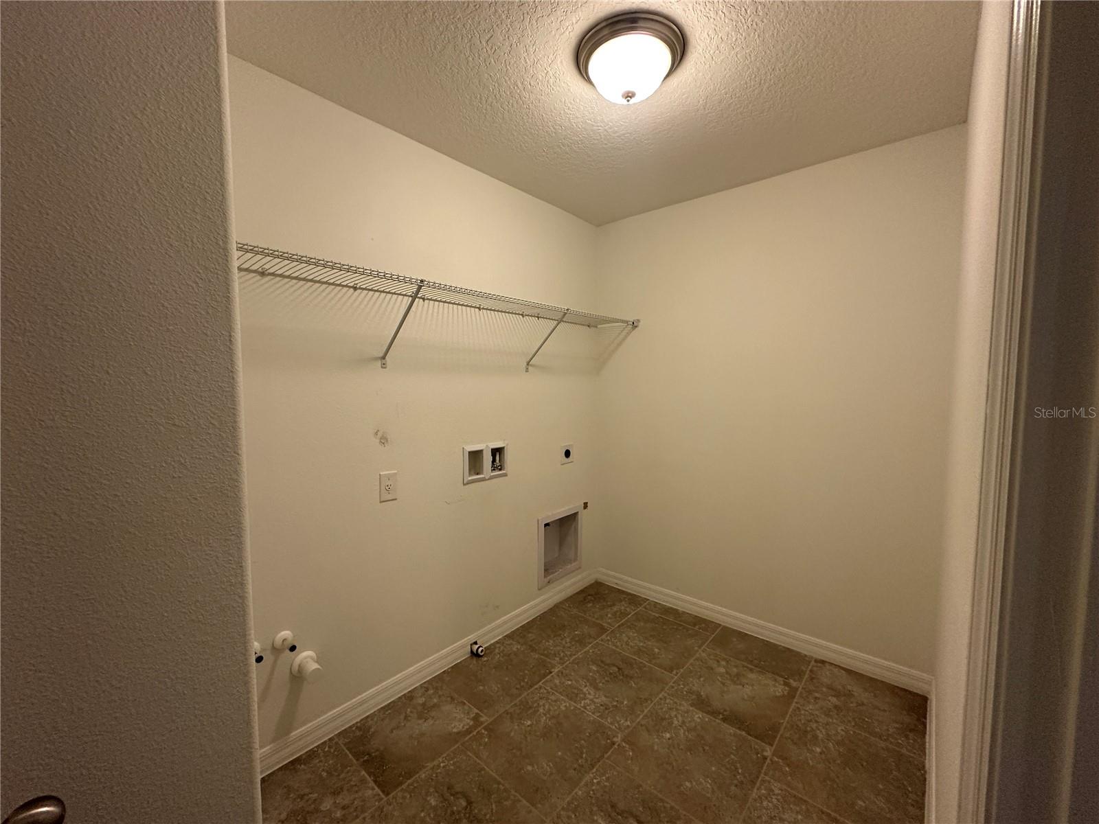 2445 BEACON LANDING CIR, ORLANDO, FL, 32824