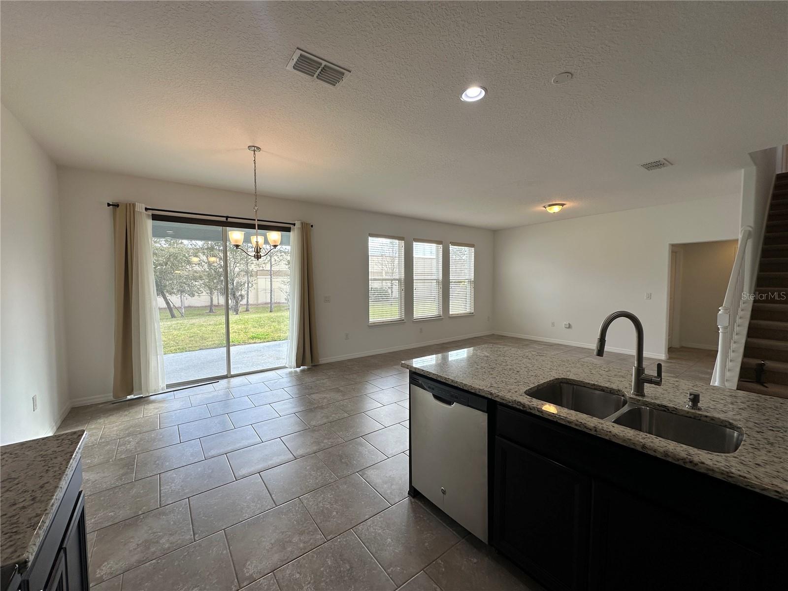 2445 BEACON LANDING CIR, ORLANDO, FL, 32824
