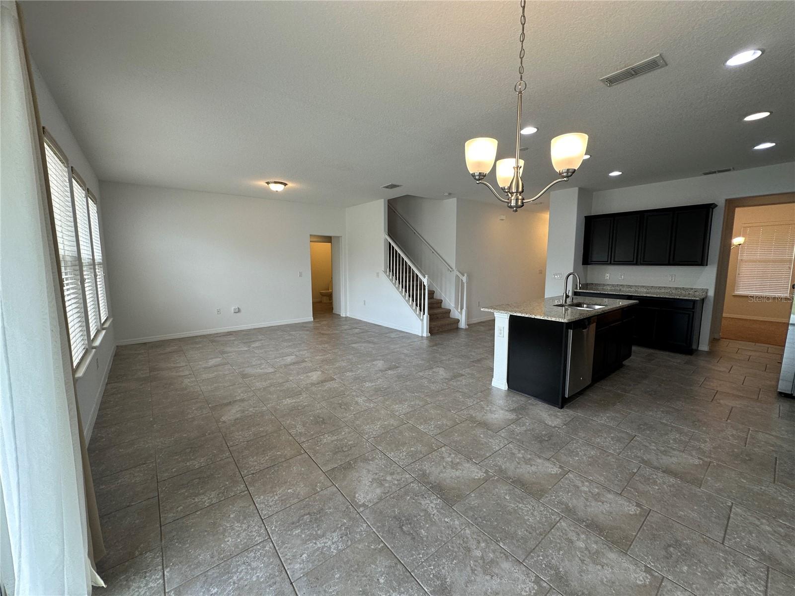 2445 BEACON LANDING CIR, ORLANDO, FL, 32824