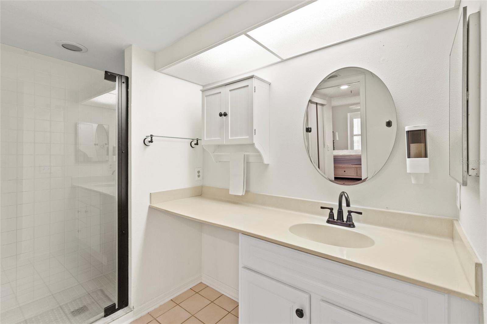 6611 STONE RIVER RD #102, BRADENTON, FL, 34203