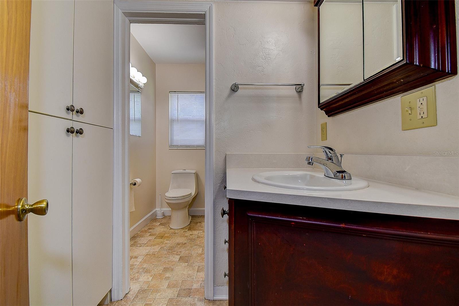2534 40TH AVE N, ST PETERSBURG, FL, 33714