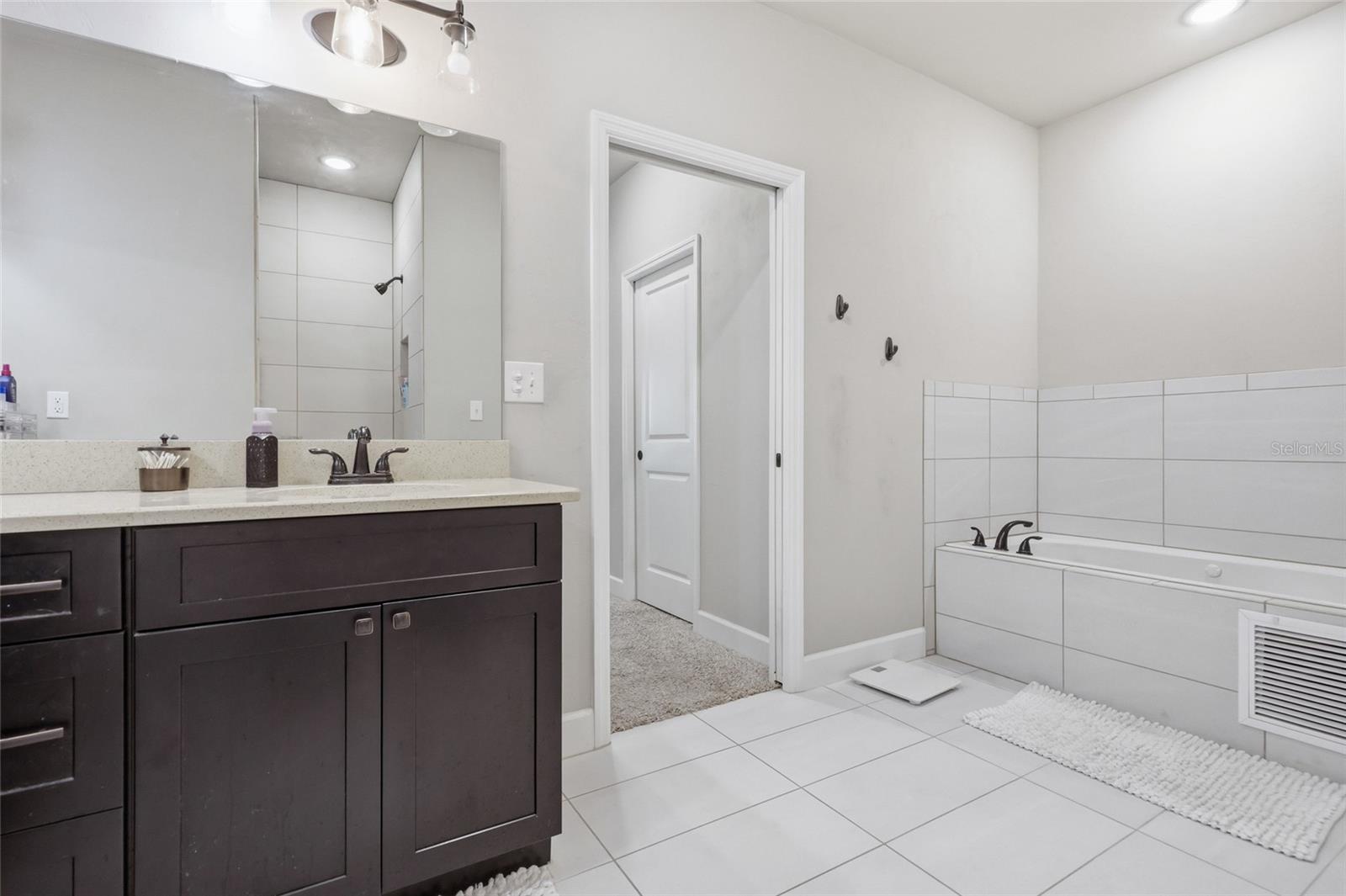 8920 NE 8TH PL, HIGH SPRINGS, FL, 32643