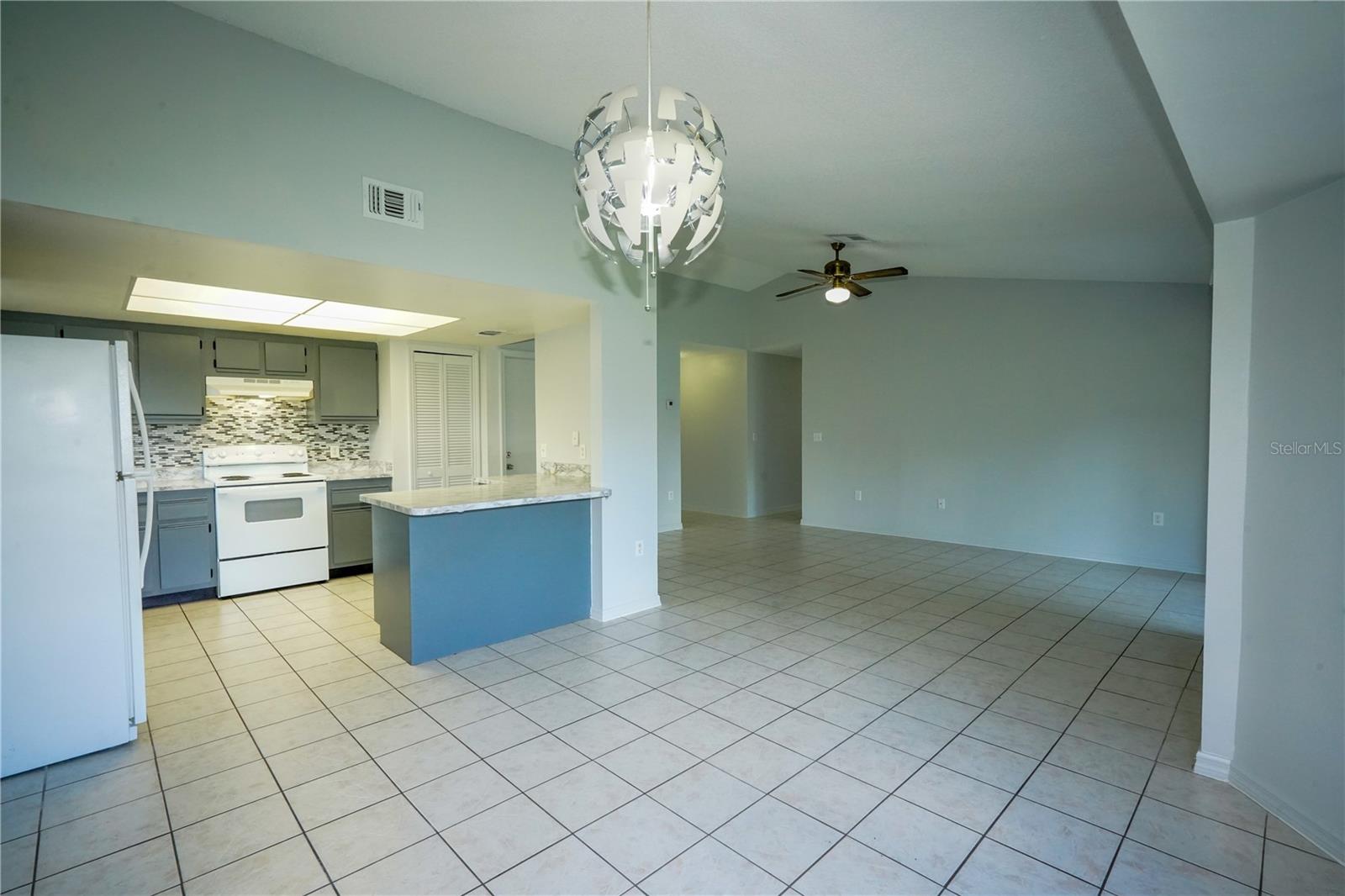 3240 PINERIDGE CIR, KISSIMMEE, FL, 34746