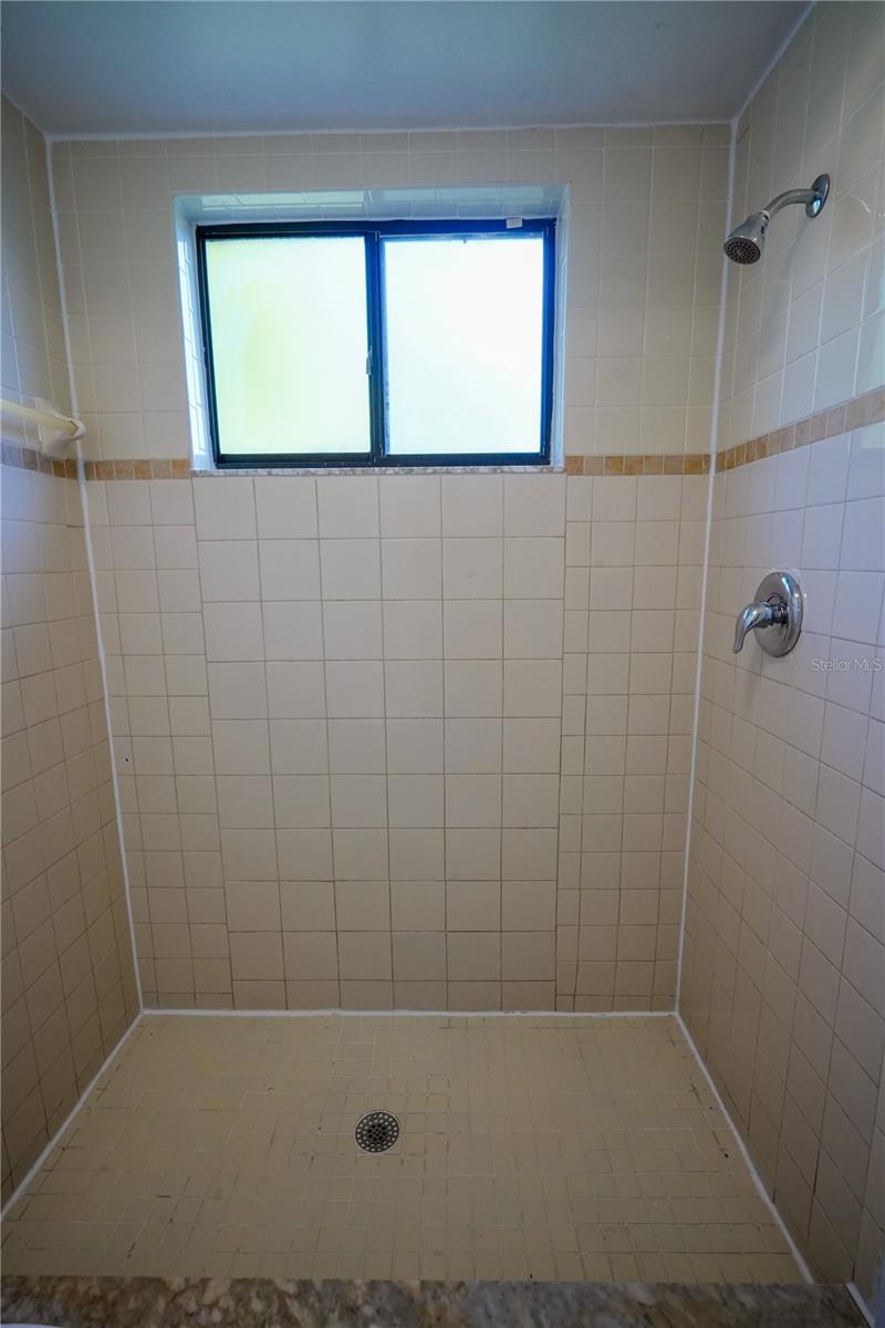 3240 PINERIDGE CIR, KISSIMMEE, FL, 34746