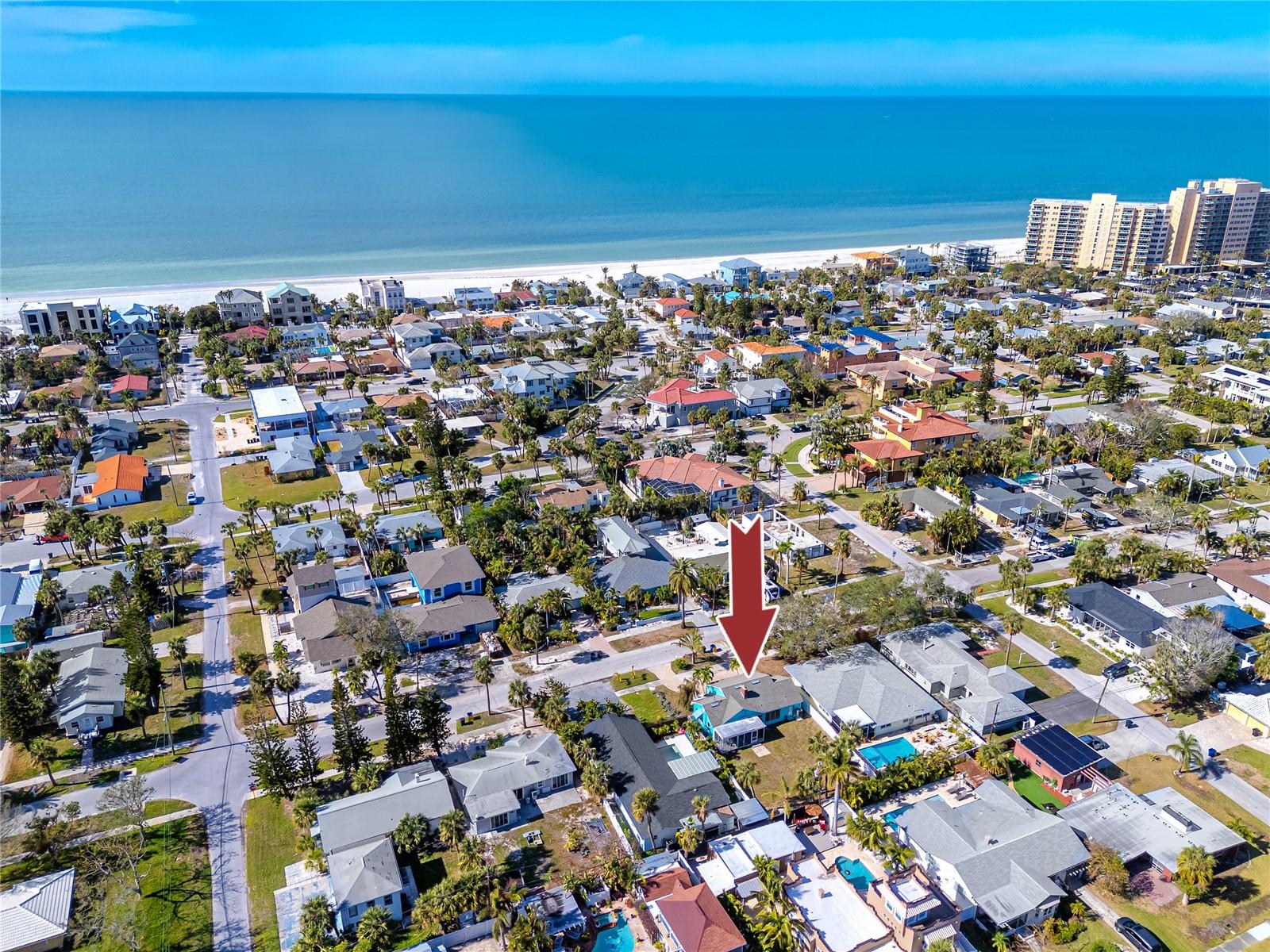 815 LANTANA AVE, CLEARWATER BEACH, FL, 33767