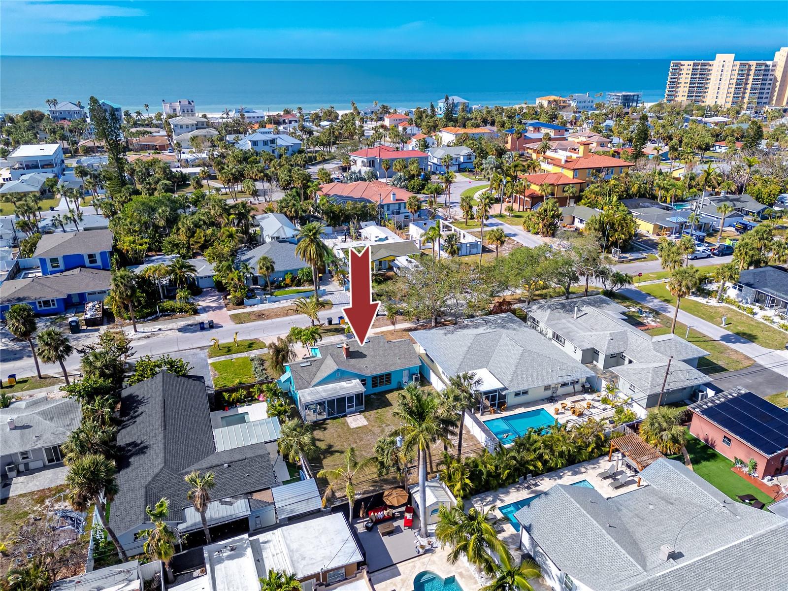 815 LANTANA AVE, CLEARWATER BEACH, FL, 33767