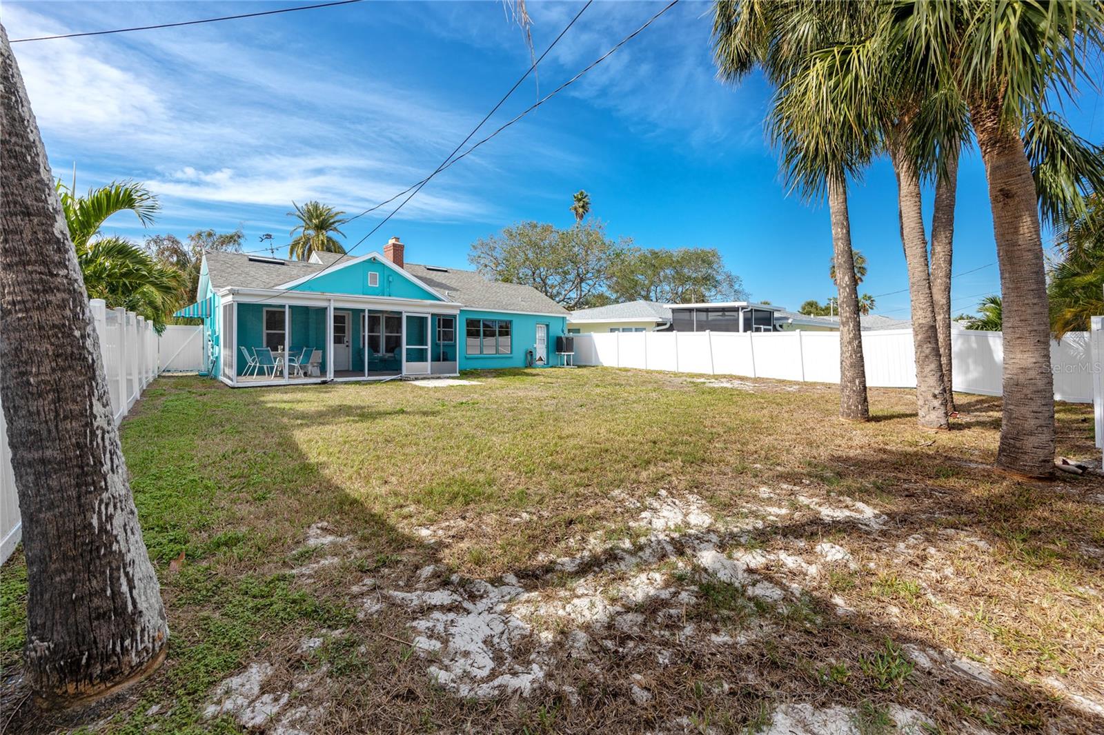 815 LANTANA AVE, CLEARWATER BEACH, FL, 33767