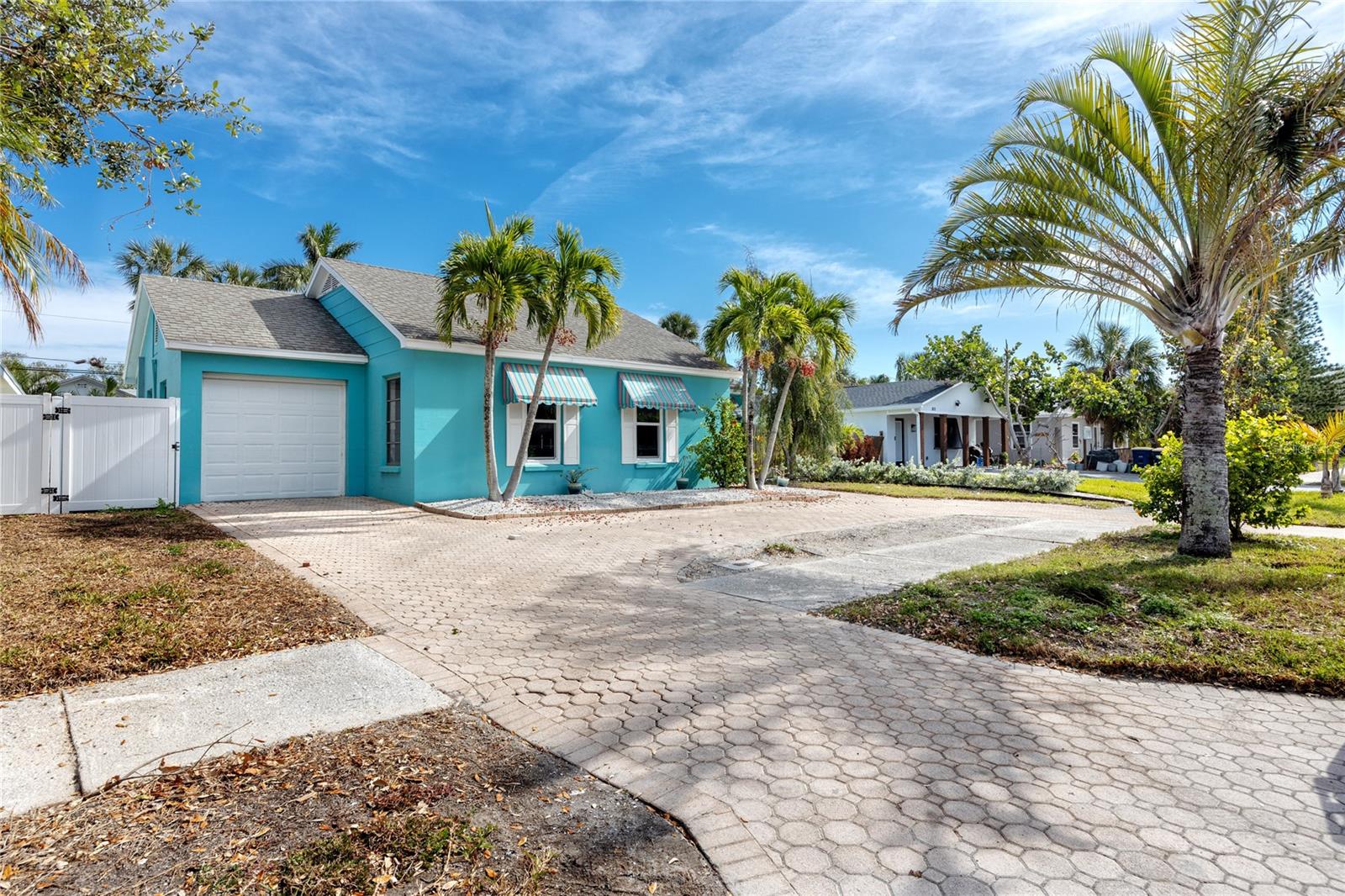 815 LANTANA AVE, CLEARWATER BEACH, FL, 33767