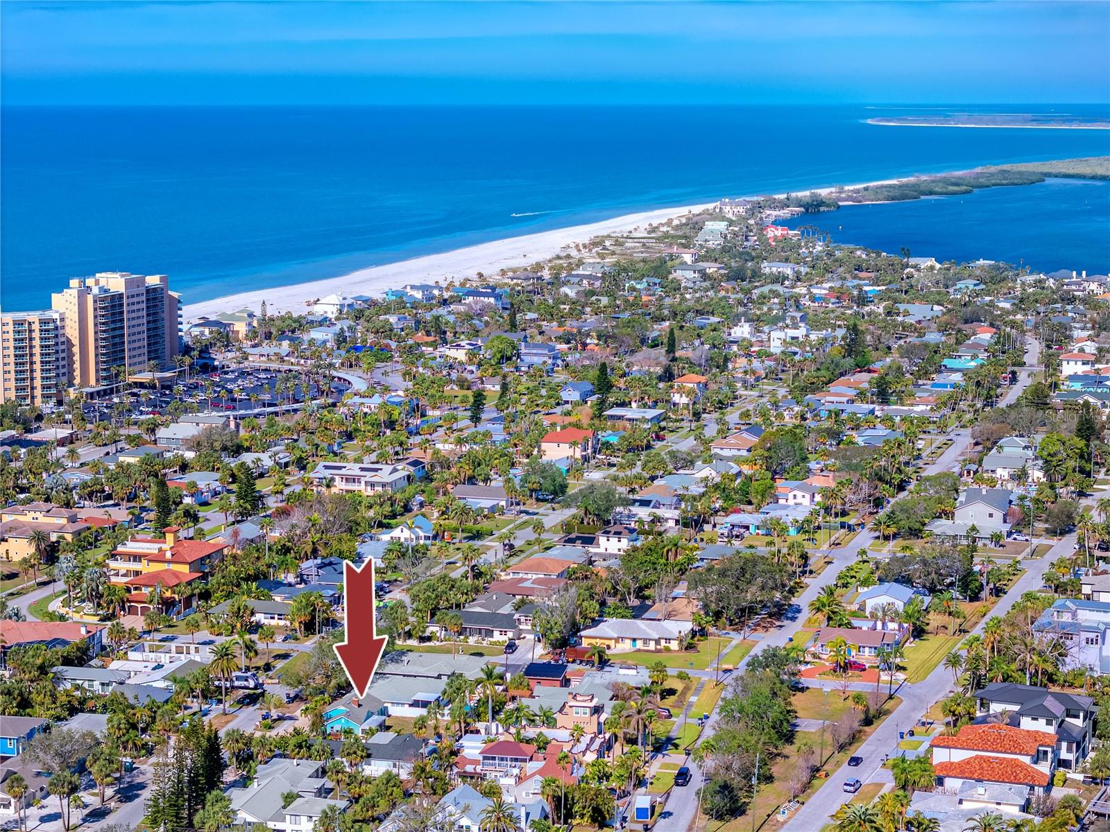 815 LANTANA AVE, CLEARWATER BEACH, FL, 33767