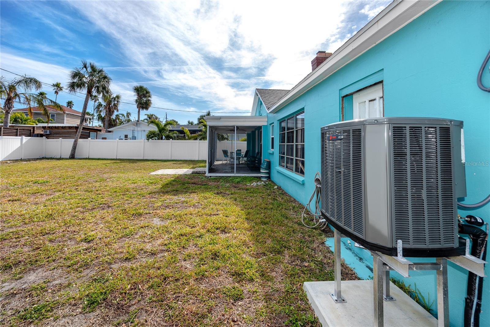 815 LANTANA AVE, CLEARWATER BEACH, FL, 33767