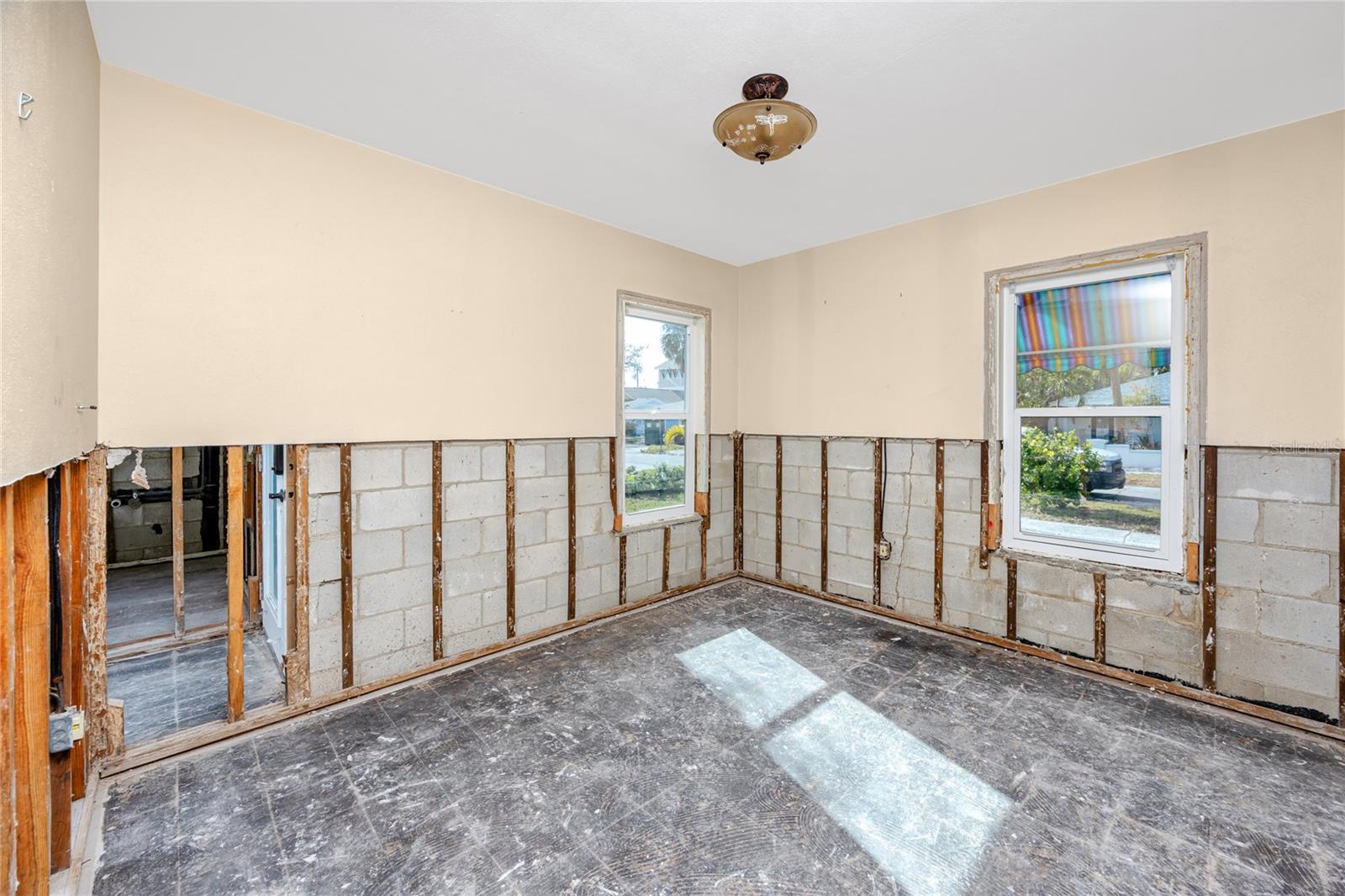 815 LANTANA AVE, CLEARWATER BEACH, FL, 33767