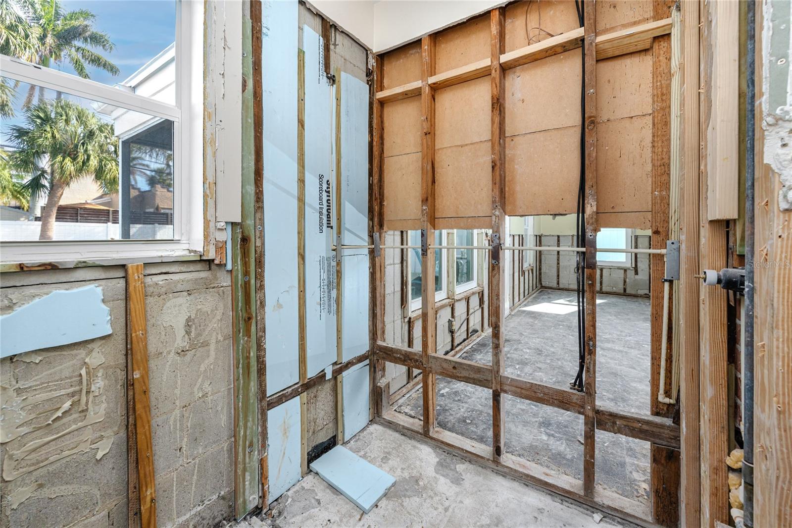 815 LANTANA AVE, CLEARWATER BEACH, FL, 33767
