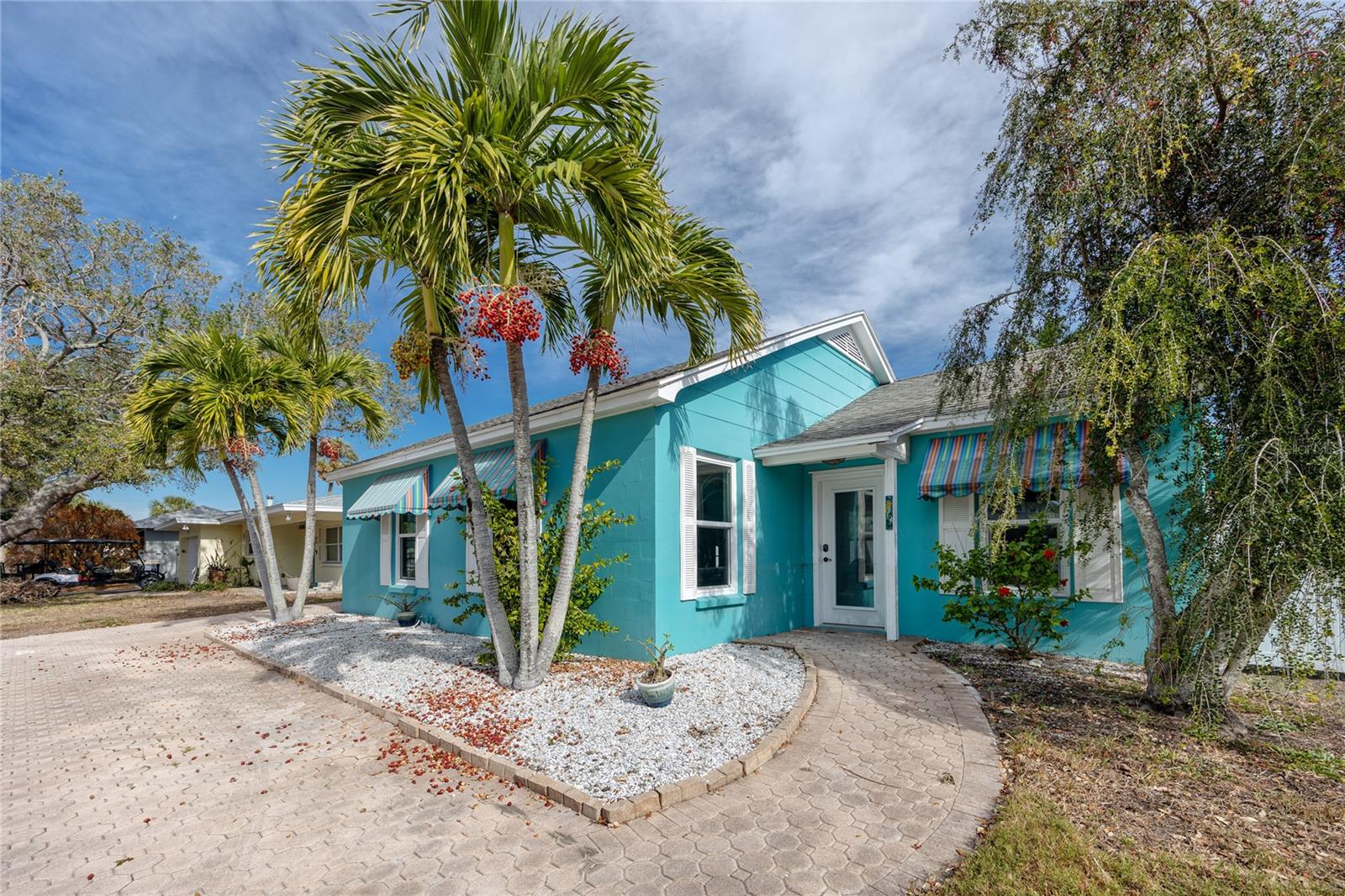 815 LANTANA AVE, CLEARWATER BEACH, FL, 33767