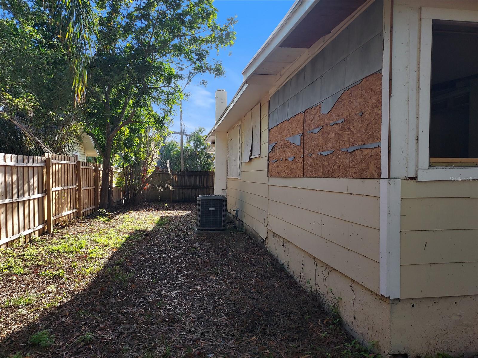 1426 17TH ST W, BRADENTON, FL, 34205