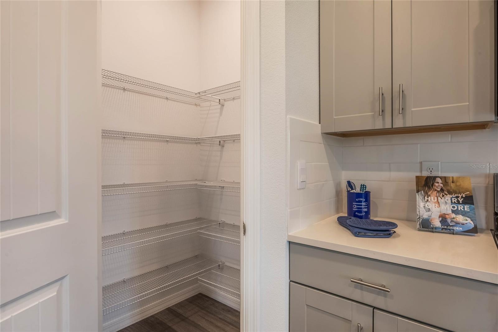 3379 ARCH AVE, ORMOND BEACH, FL, 32174