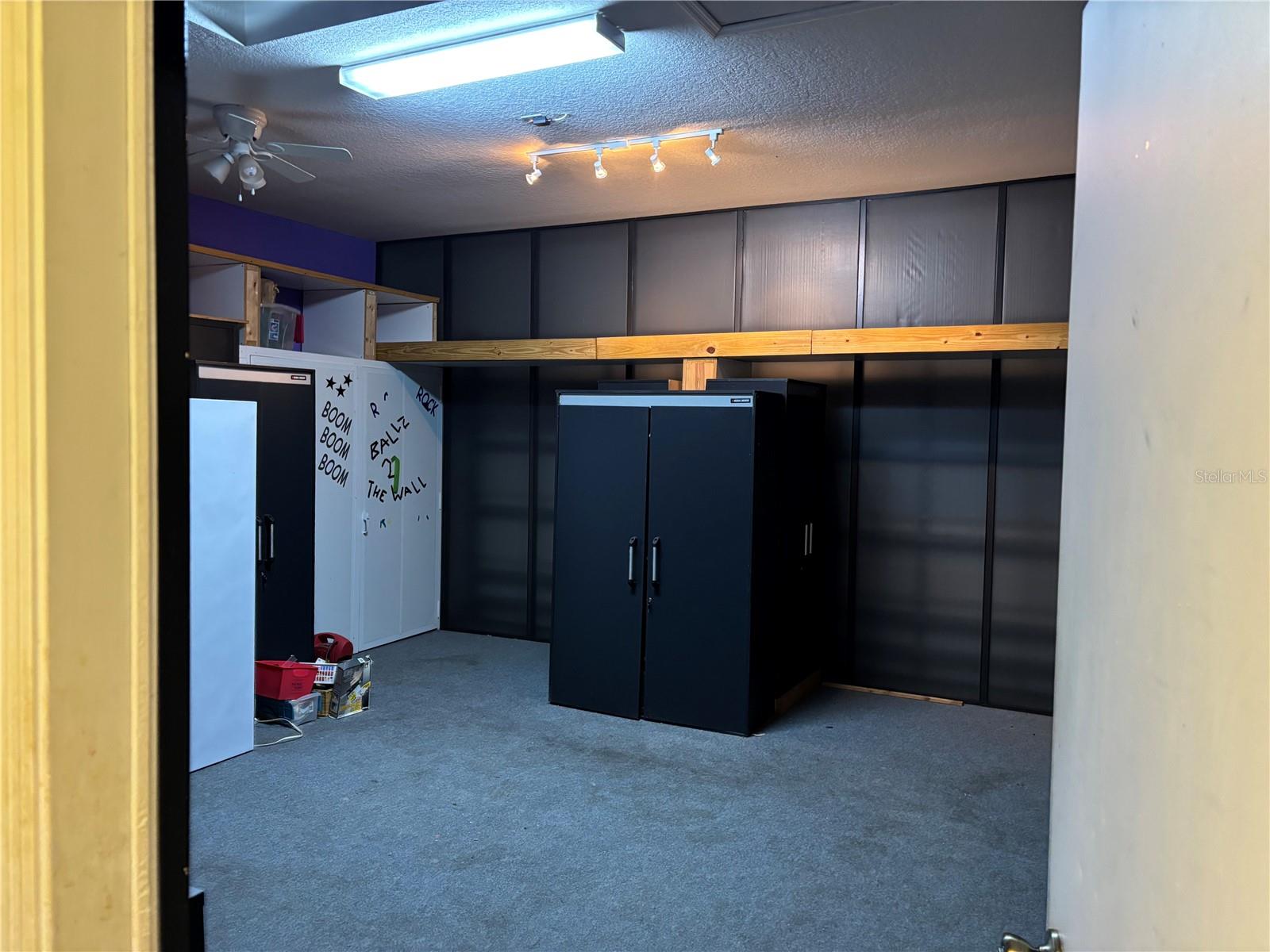 Garage With Central Heat & Air!