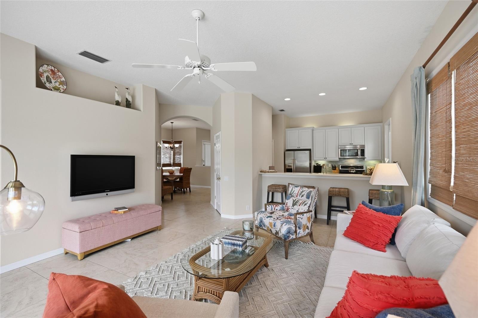 8722 52ND DR E, BRADENTON, FL, 34211