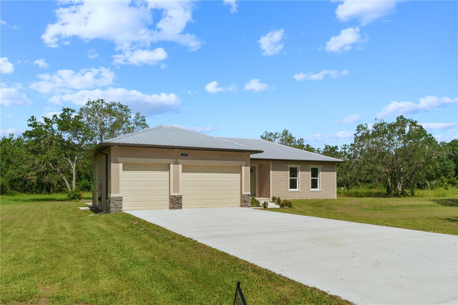 1201 NE CHILDRESS AVE, ARCADIA, FL, 34266