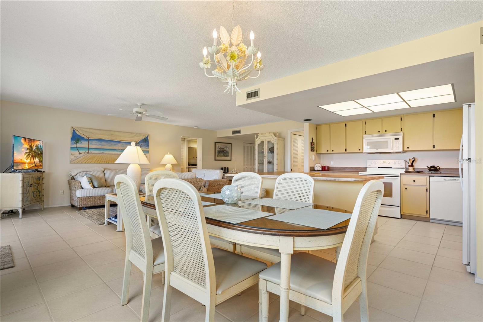 2 PIRATES LN #23B, PUNTA GORDA, FL, 33955