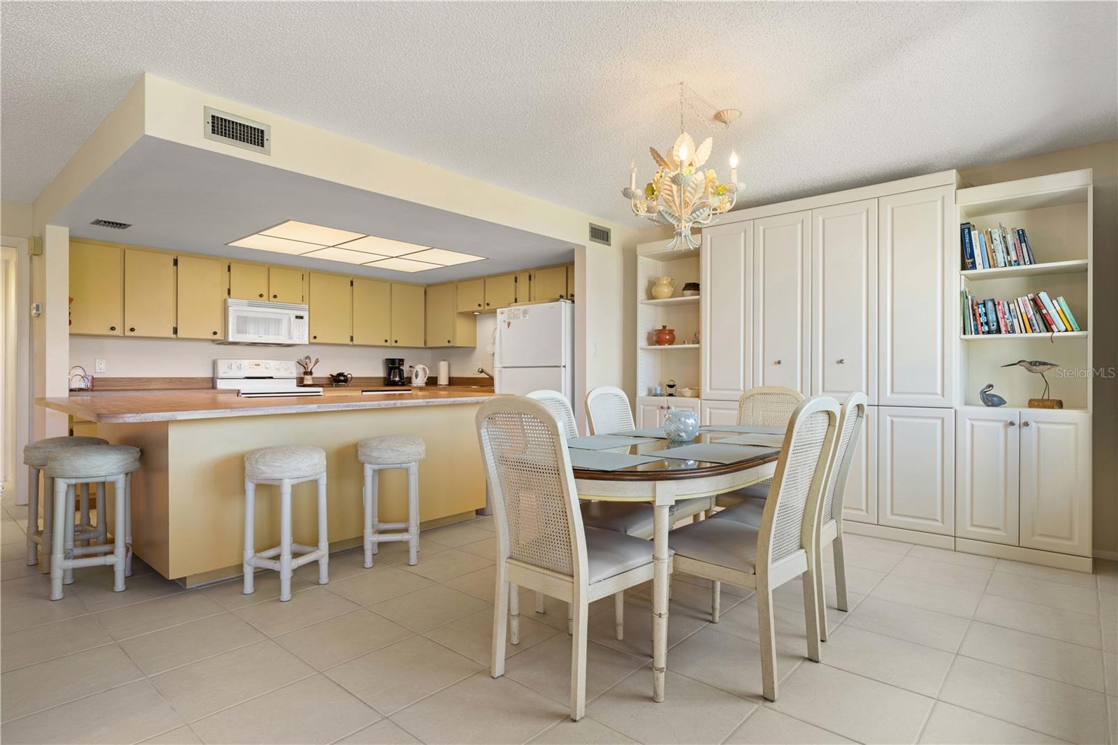 2 PIRATES LN #23B, PUNTA GORDA, FL, 33955