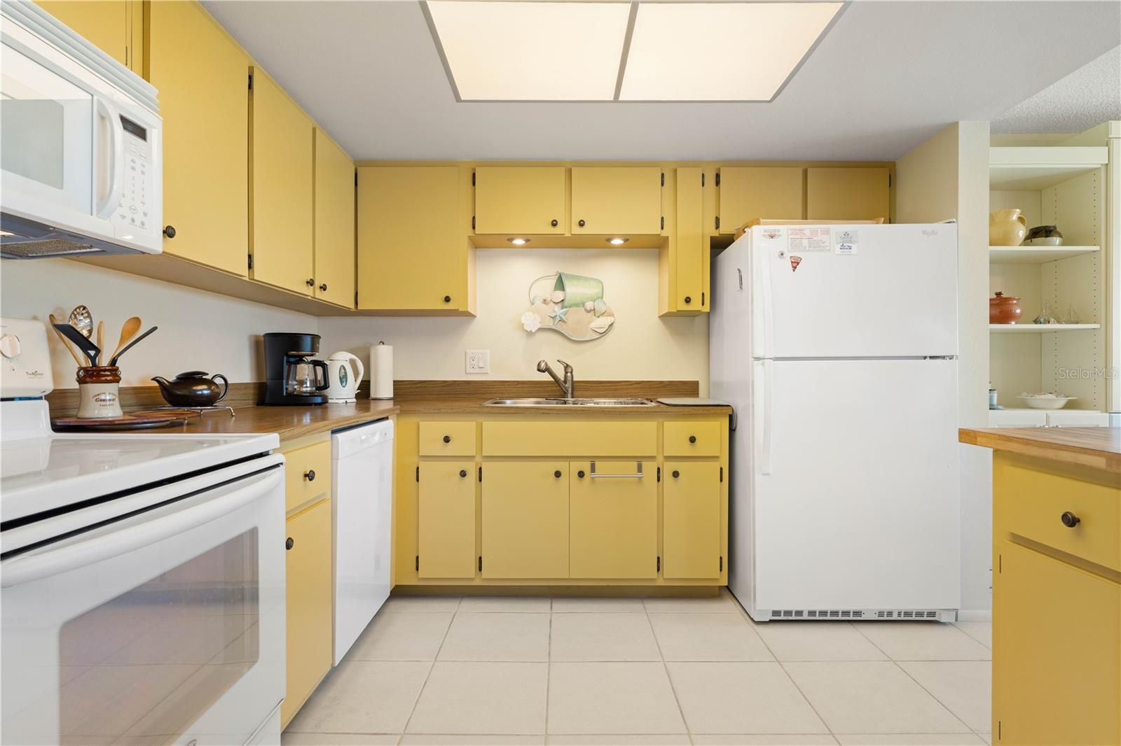 2 PIRATES LN #23B, PUNTA GORDA, FL, 33955