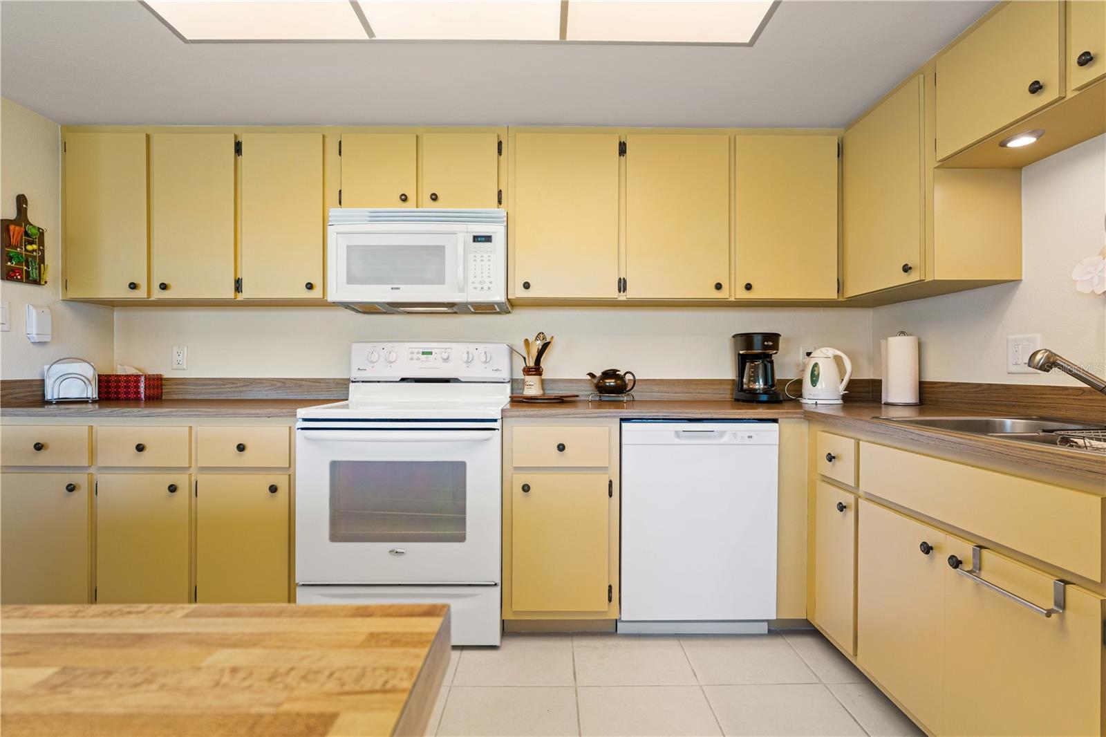 2 PIRATES LN #23B, PUNTA GORDA, FL, 33955