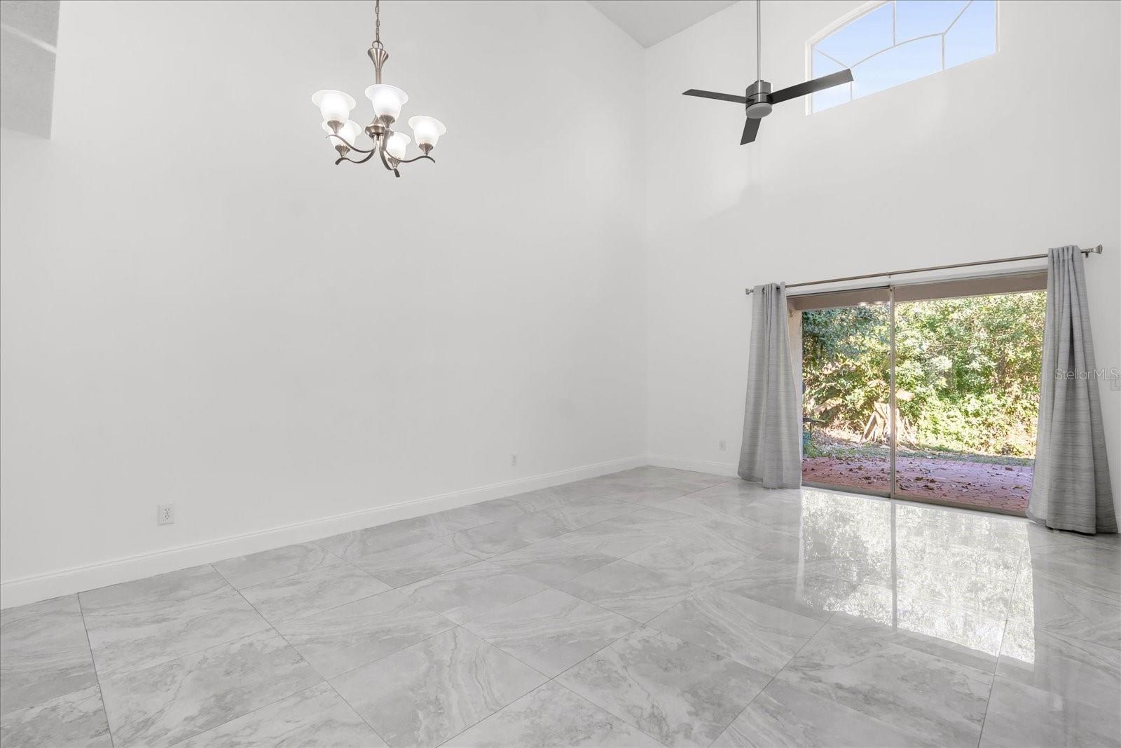 14852 LAGUNA BEACH CIR, ORLANDO, FL, 32824