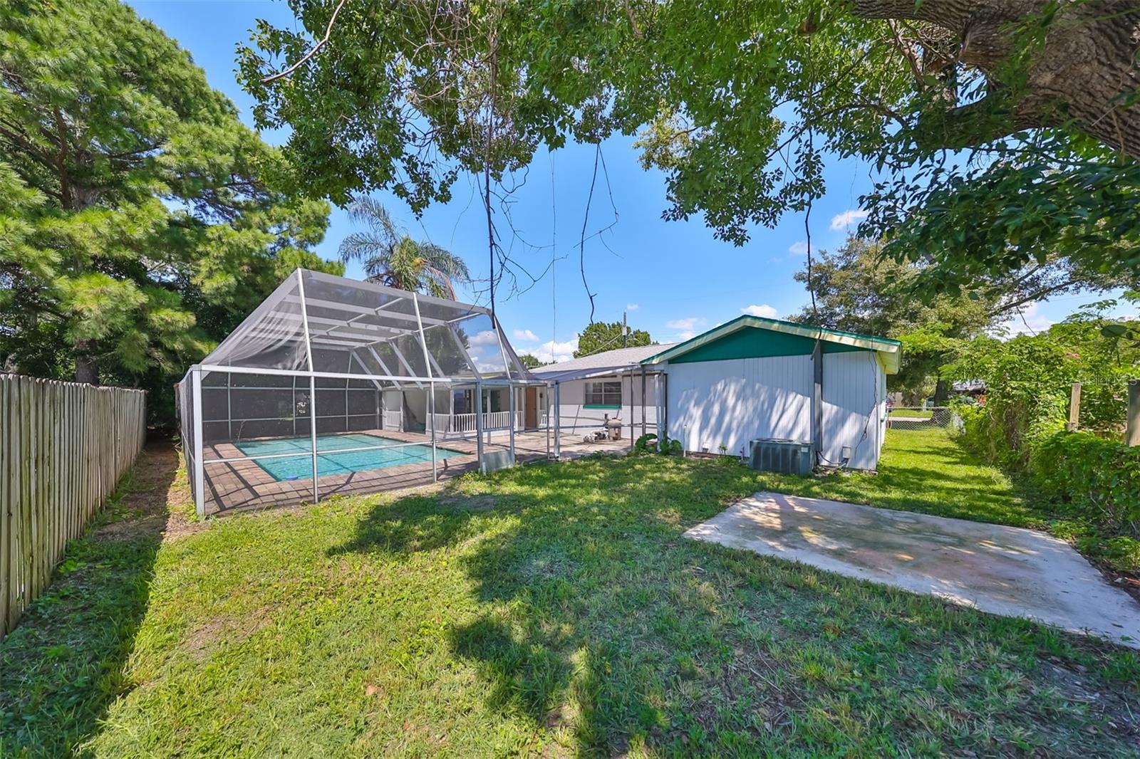 3908 W WALLACE AVE, TAMPA, FL, 33611