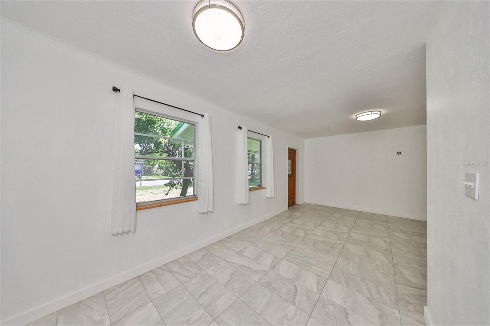 3908 W WALLACE AVE, TAMPA, FL, 33611