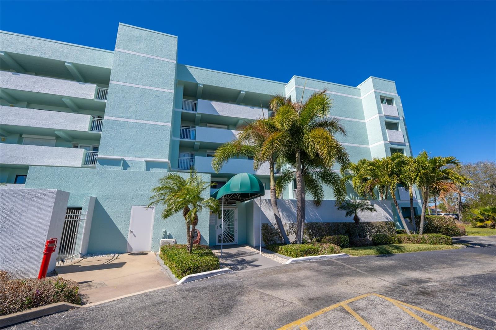 1750 COMMODORE BLVD #2203, COCOA BEACH, FL, 32931
