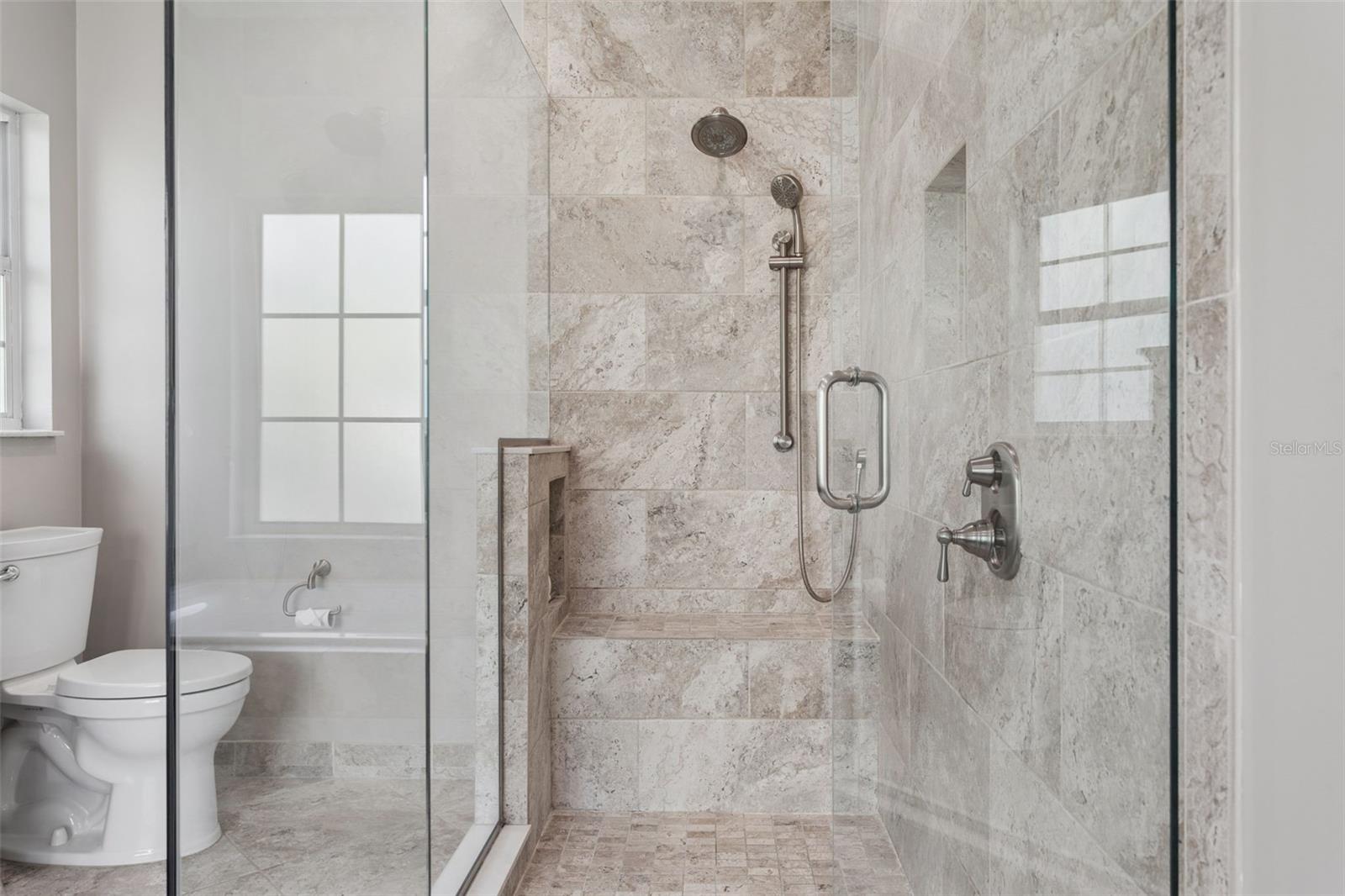 813 S WEST SHORE BLVD, TAMPA, FL, 33609